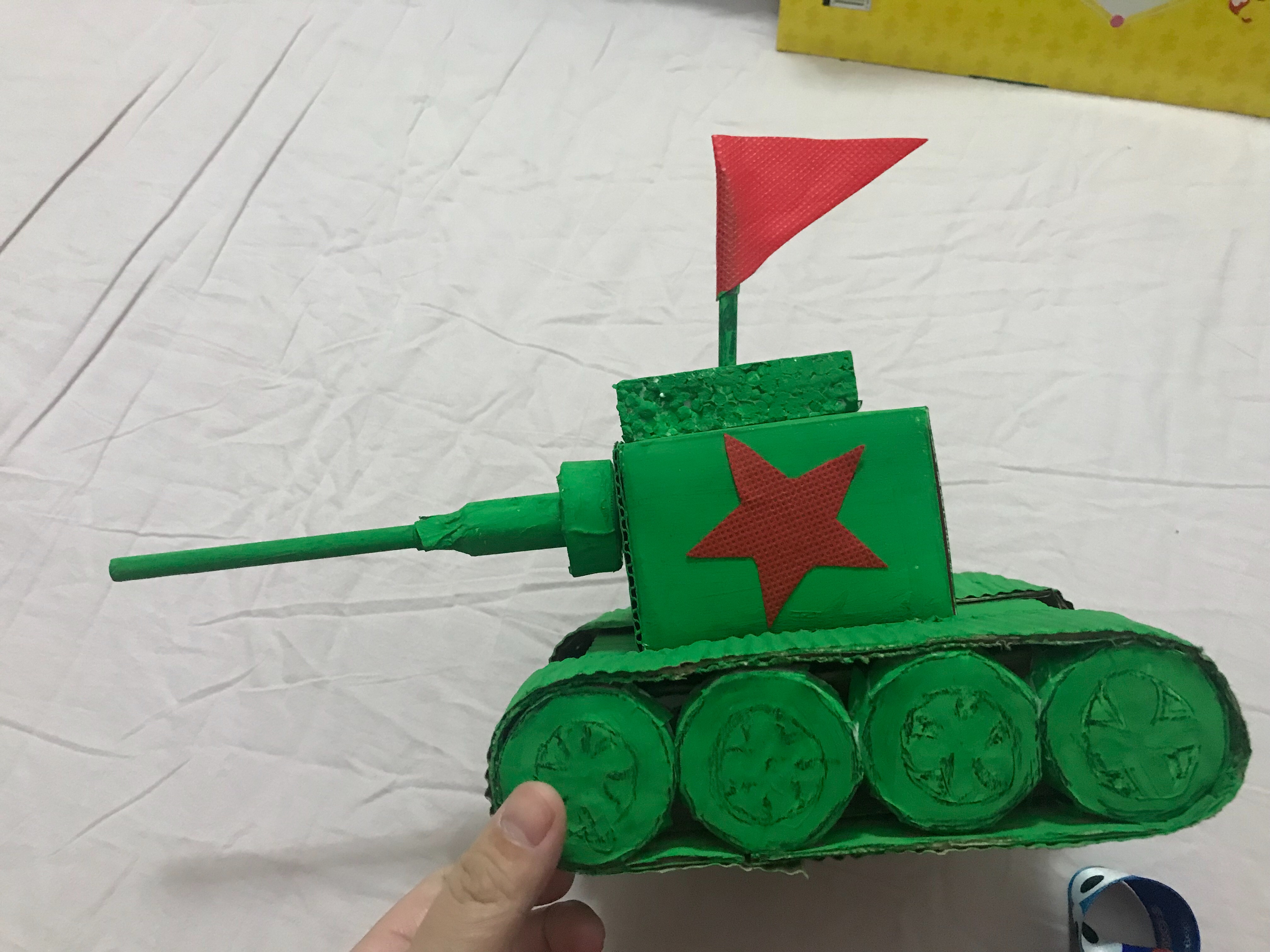 赫拉宝贝三大品牌 联合妈妈网共同举办的 立乐家第三届万人亲子手工节