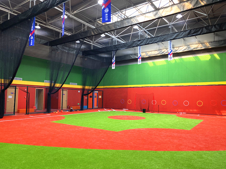 4,专业标准室内场地,畅享英语棒球酷学嗨玩